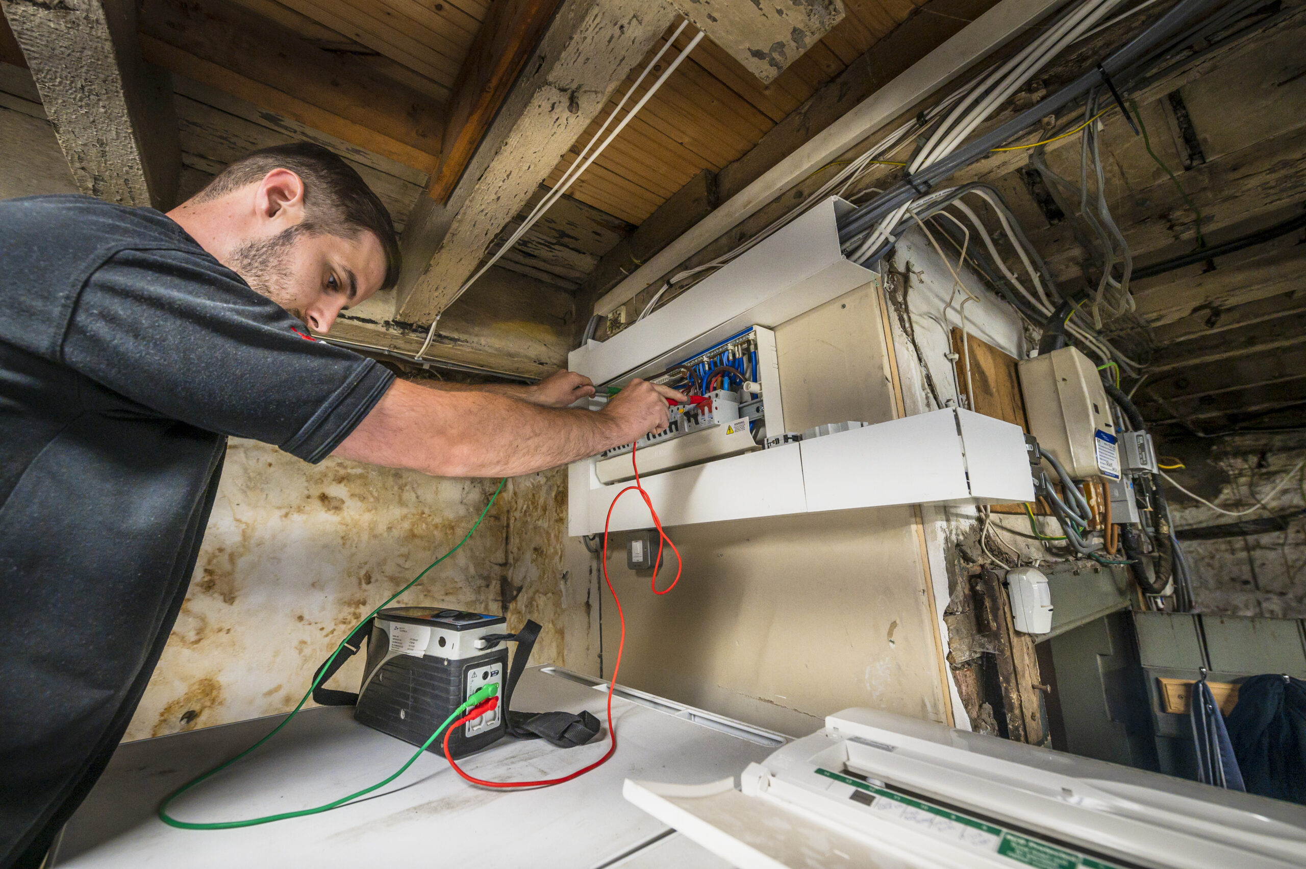 How to Improve the Energy Efficiency of Your Business in 2022 4 Business energy efficiency Scotland electrical upgrades